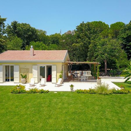 Villa Palm Hill Piedimonte Etneo Eksteriør billede