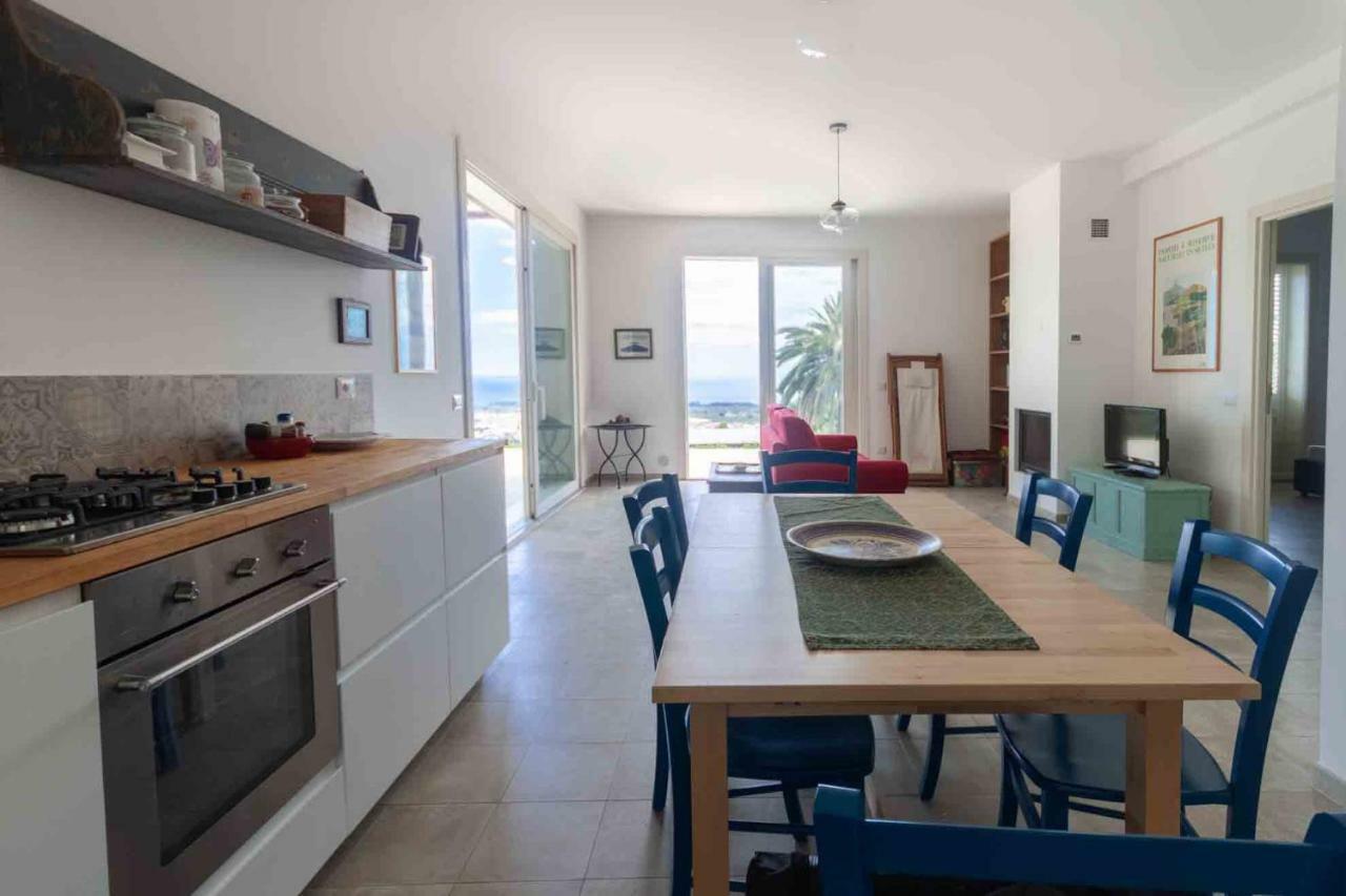 Villa Palm Hill Piedimonte Etneo Eksteriør billede