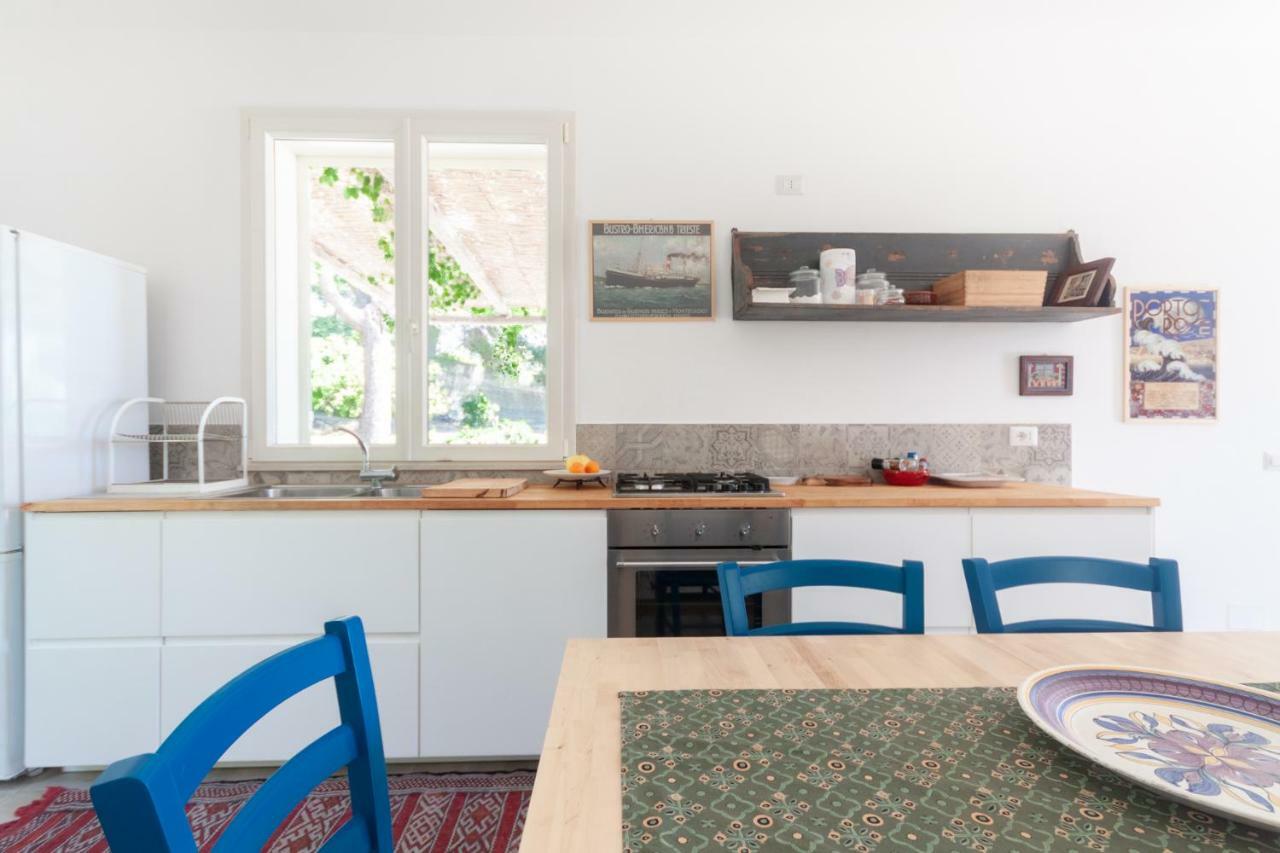Villa Palm Hill Piedimonte Etneo Eksteriør billede